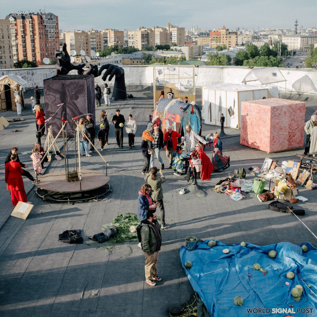Moscow's Vibrant Art Scene Amidst Political Tensions Moscow's Vibrant Art Scene Amidst Political Tensions