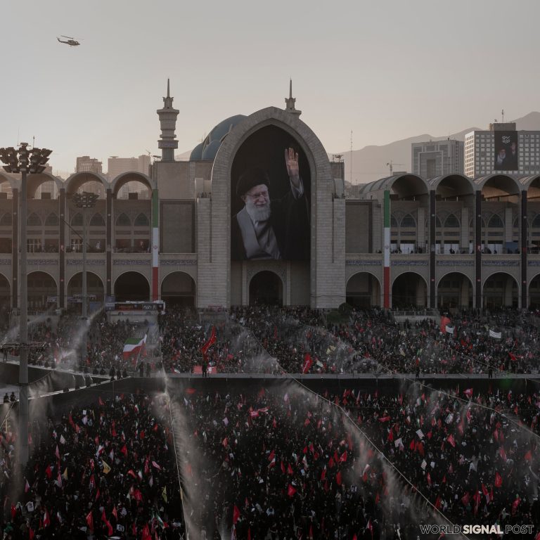 Internal Divisions Emerge in Iran Amid U.S. Talks