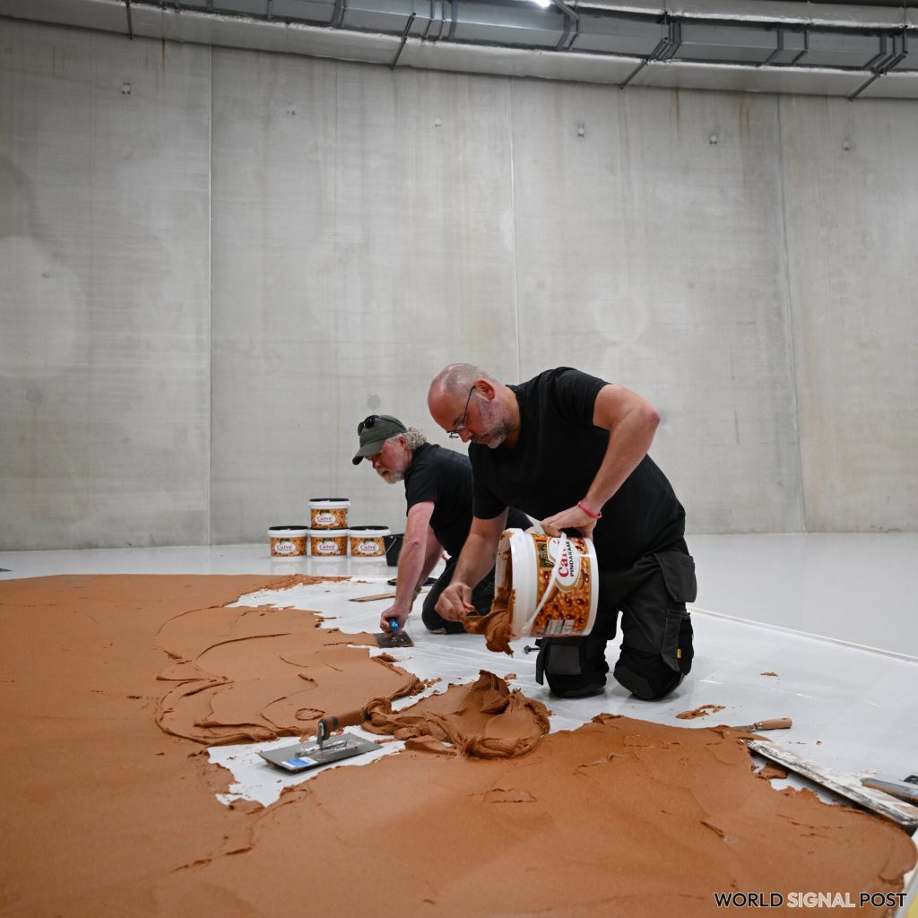 Museum Celebrates Dutch Artist with 800 Pounds of Peanut Butter