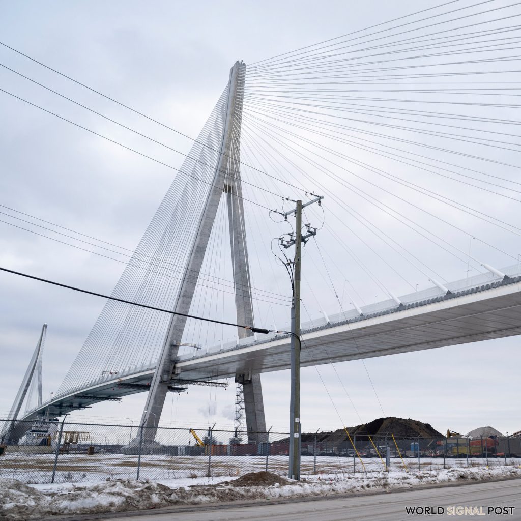 Canada-U.S. Bridge Set to Open After Trump Delays Canada-U.S. Bridge Set to Open After Trump Delays