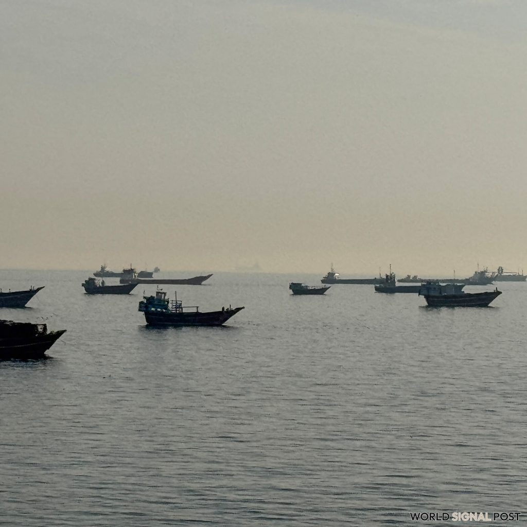 Cease-Fire Collapses as U.S. and Iran Exchange Strikes Cease-Fire Collapses as U.S. and Iran Exchange Strikes