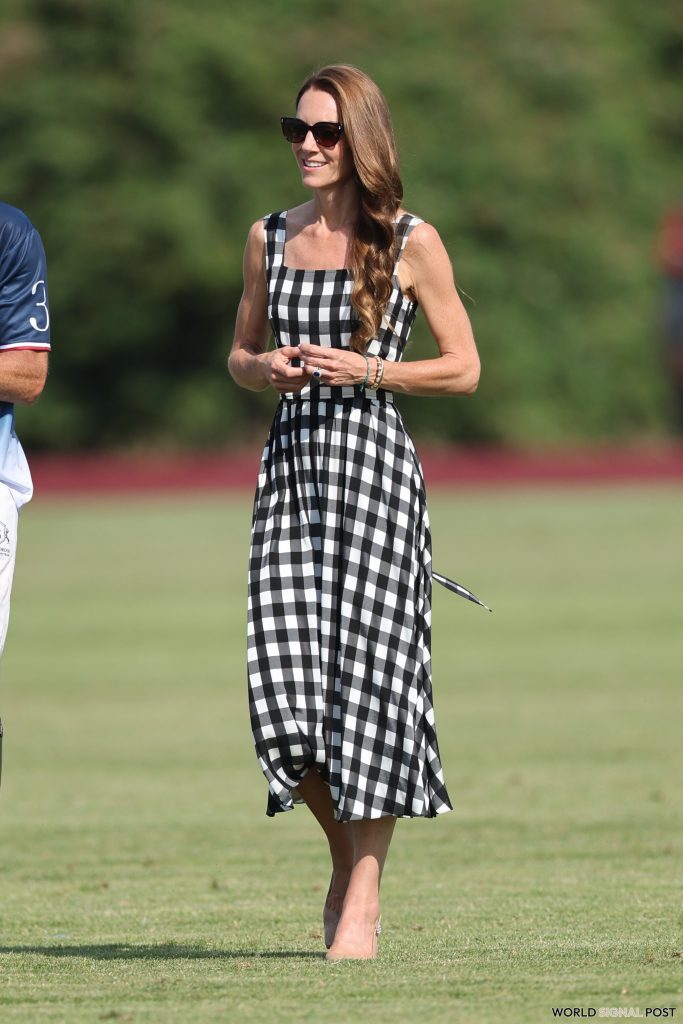 Kate Middleton Supports Prince William at Royal Charity Polo Cup Kate Middleton Supports Prince William at Royal Charity Polo Cup