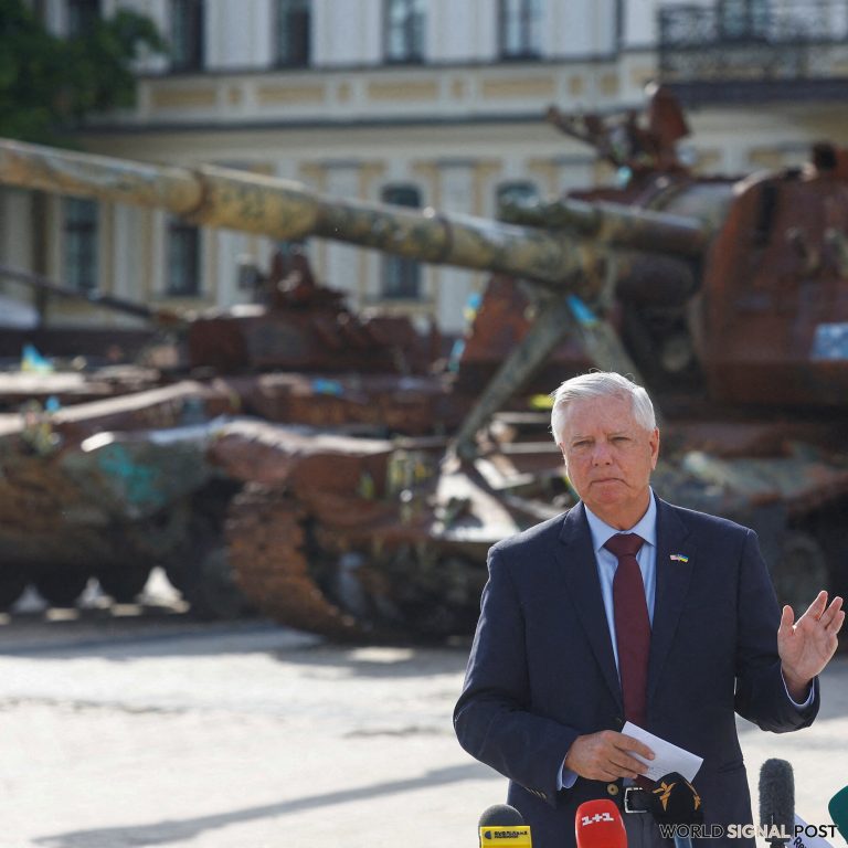 Lindsey Graham's Passing Creates Uncertainty for Russia Sanctions Bill