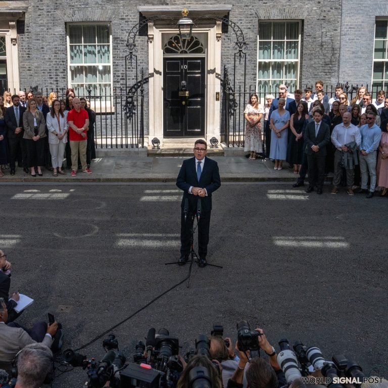 UK Prime Minister Burnham Announces Electricity Tax Cuts