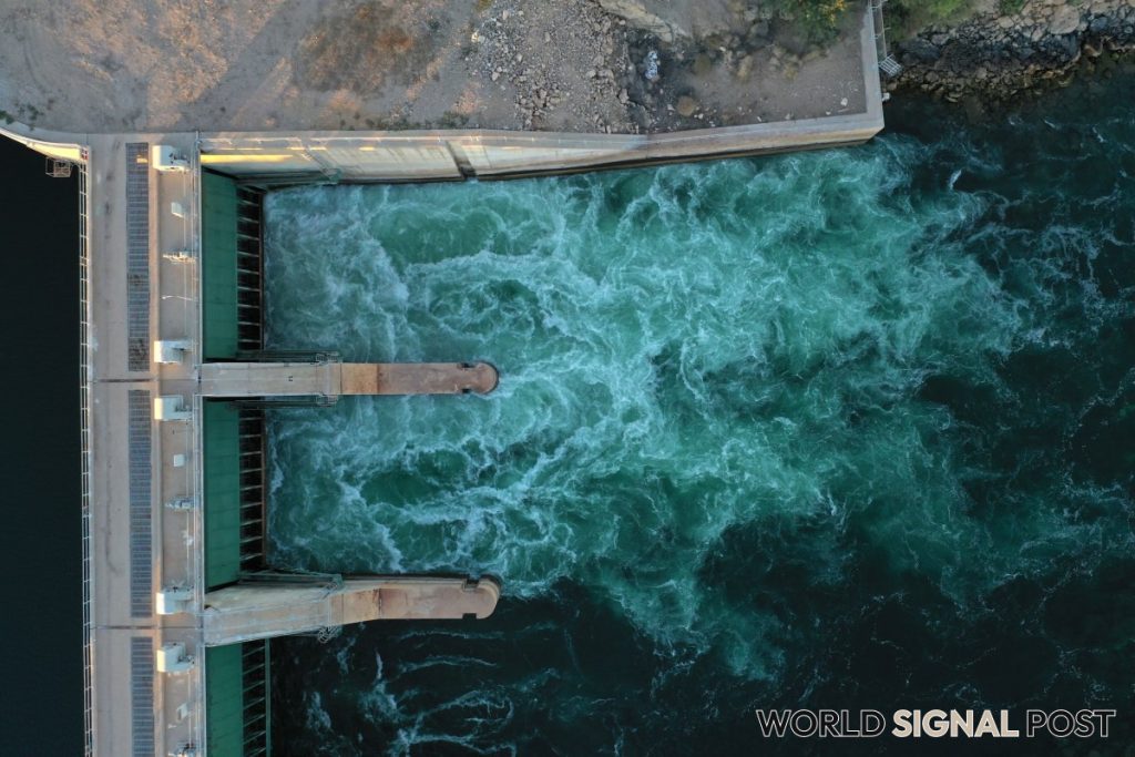 Iranian Hackers Target U.S. Water and Energy Systems Iranian Hackers Target U.S. Water and Energy Systems